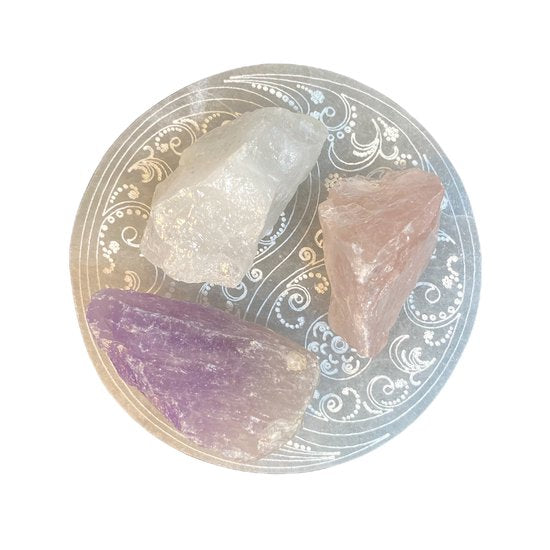 Luxe Gouden Driehoek - edelstenen - Amethist - Bergkristal - Rozenkwarts inclusief Seleniet coaster