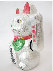 Lucky Cat glitter zilver (Middel) met beweegbare arm - met een gelukspoppetje